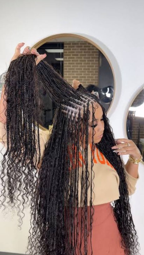 BOHEMIAN BOX BRAIDS